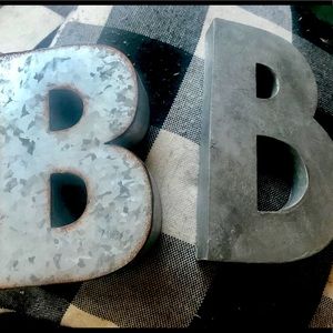 Two letter “B”
